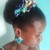 bande de cheveux et boucles d-oreilles