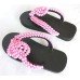Sandales faites maison de couleur rose